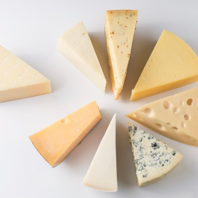 Assortiment de fromages vendues par Jm Monterroir