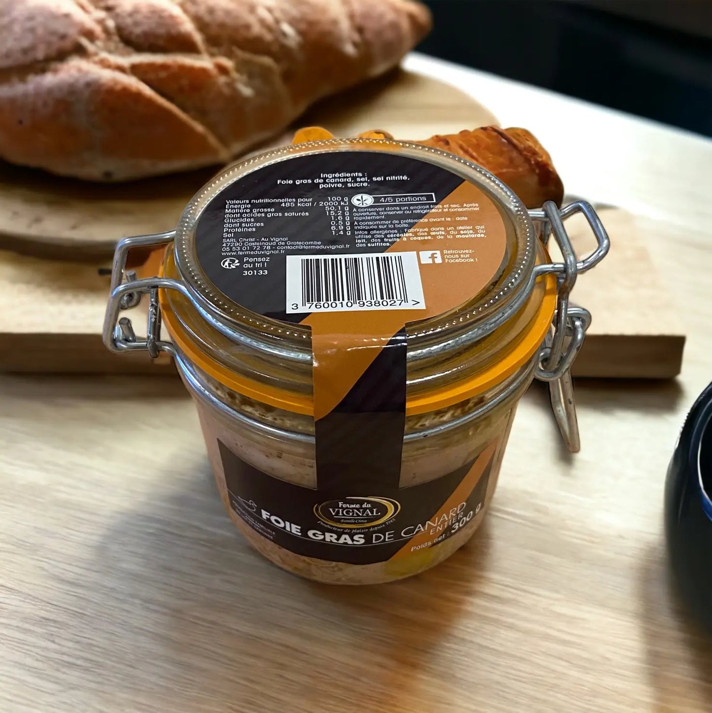 Foie gras de canard entier de la ferme du vignal vendu par Jm Monterroir